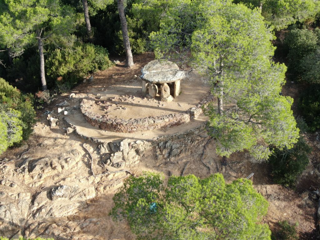 drone turismo dolmen